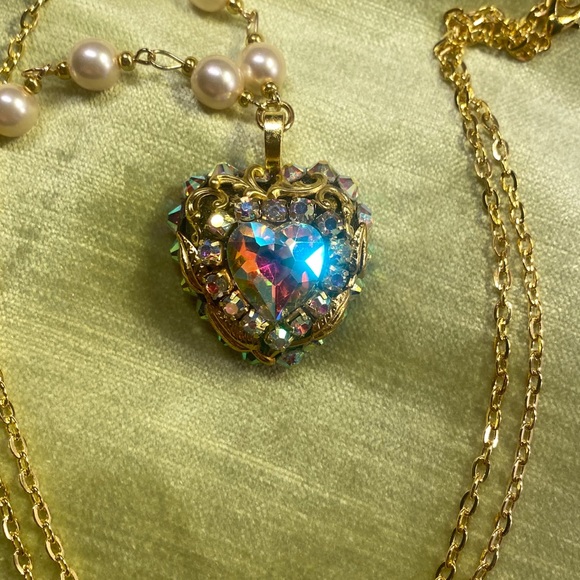 Sold - Picture 4 of 6